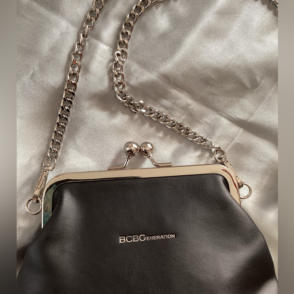 Vintage Inspired BCBGeneration Purse - Picture 5 of 9